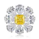 European, American Design Group Flower Cluster 6 * 6 High Quality AAAAA High Carbon Yellow Diamond Fine Ring