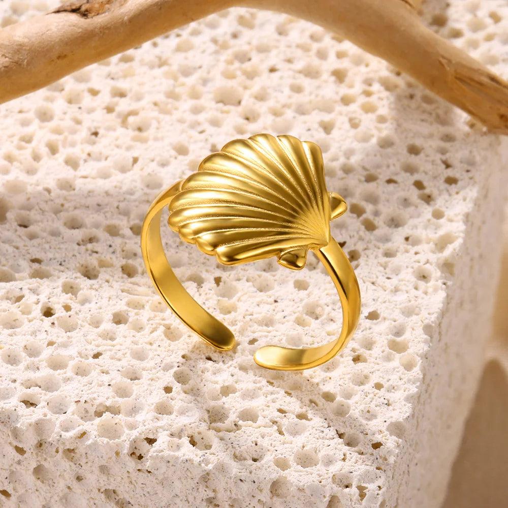 New In Stainless Steel 14K Gold Colour Rings For Women and Girls - Ideal Trendy Fashion Rings, Ideal Gifts - The Jewellery Supermarket
