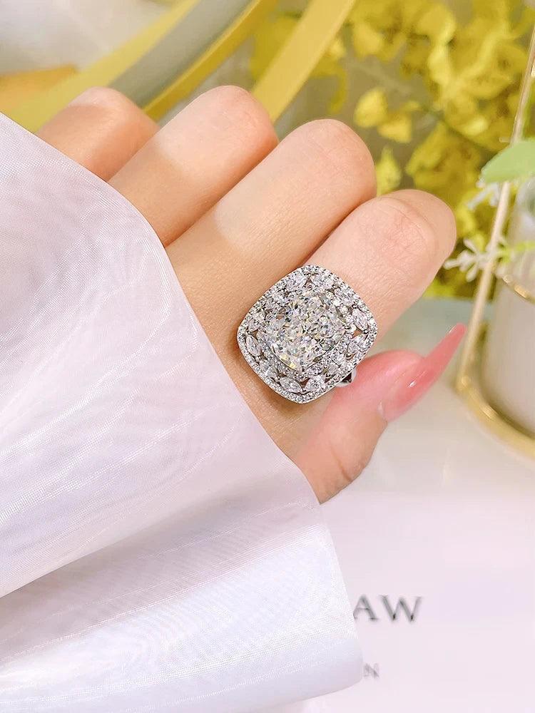Impressive Luxury Vintage Broken Ice Cut Big Ring Inlaid with AAAAA High Carbon Diamonds Luxury Jewellery - The Jewellery Supermarket