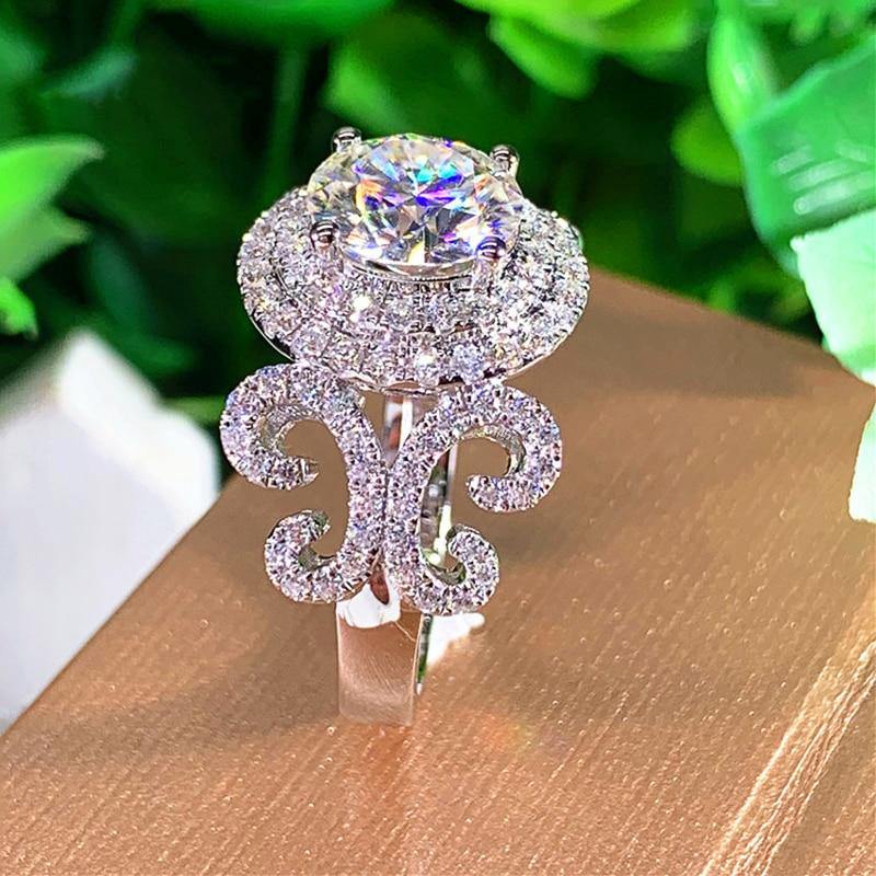 Aesthetic Design Brilliant AAA+ Cubic Zirconia Diamonds Graceful Fashion Ring - The Jewellery Supermarket