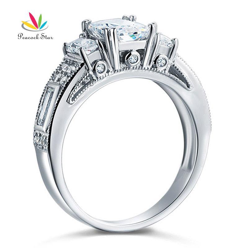 Vintage Style 3-Stone Simulated Lab Diamond Bridal Wedding Silver Ring - The Jewellery Supermarket