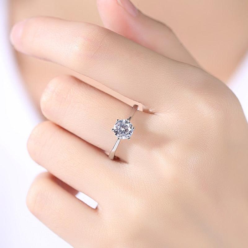 Brilliant 18KGP VVS1 3CT High Quality Moissanite Diamonds Solitaire Rings for Women - Luxury Jewellery - The Jewellery Supermarket