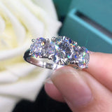 *NEW* Delicate 4 Claws High Quality AAA+ Cubic Zirconia Diamonds Engagement Ring