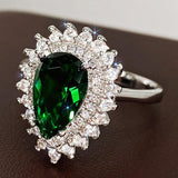 *NEW* Luxury Bright Green Pear-shaped Crystal Noble Lady Vintage Style Women's Rings